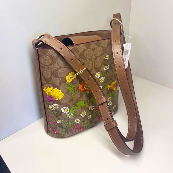 Coach Gold/Khaki
Sophie Bucket Bag In Signature Canvas With Floral Print # CR155 - Picture 4 of 9